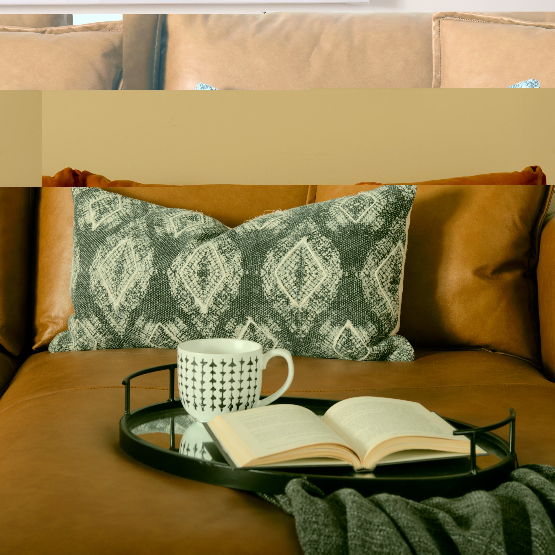 ANSEL MIRRORED OVAL SERVING TRAY