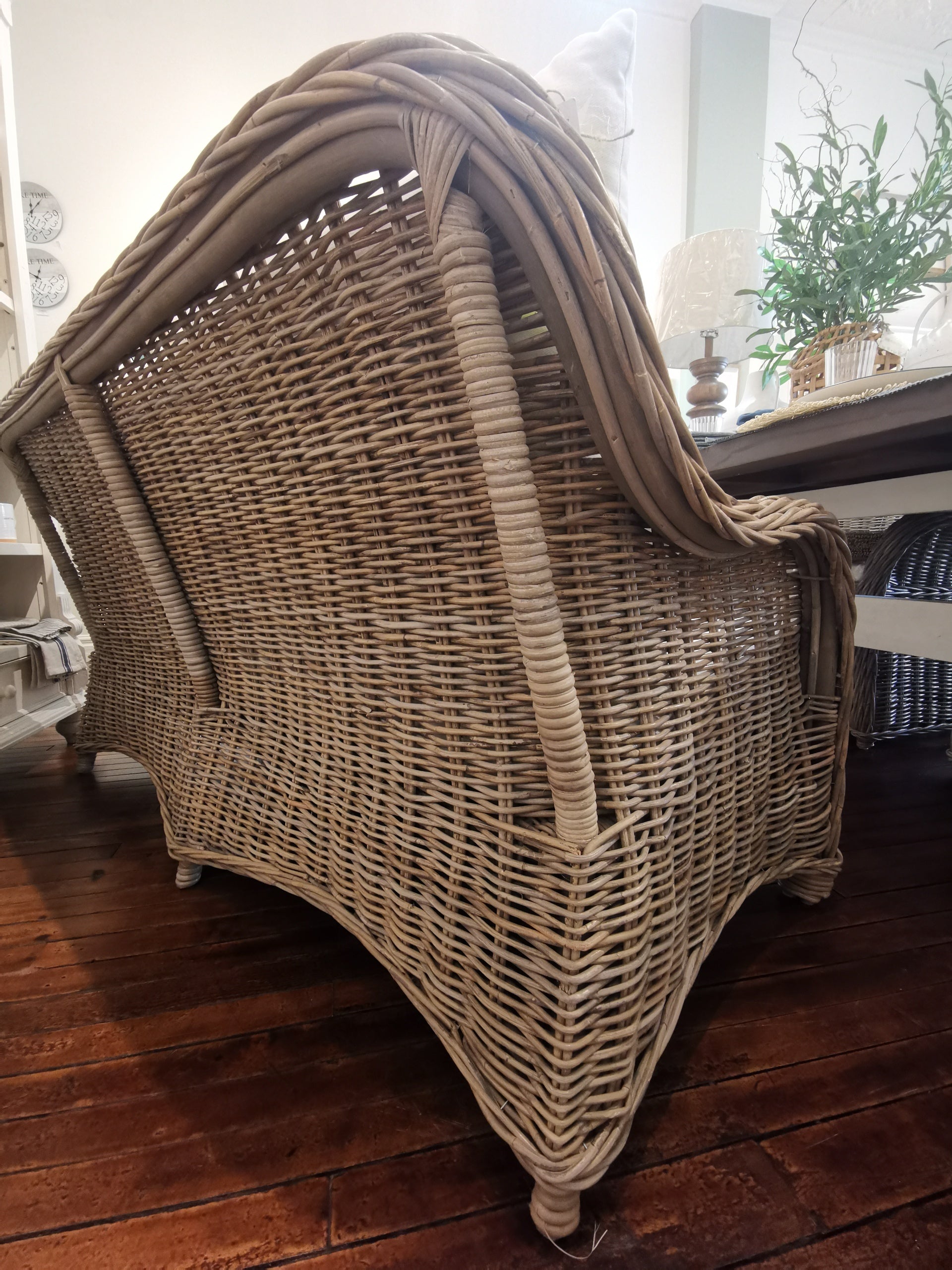 Wicker Sofa 65x31.5x34