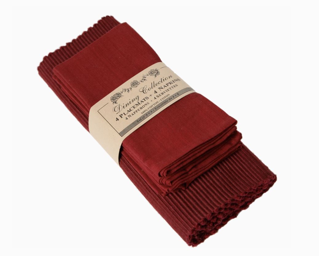 4 PIECE NAPKIN AND PLACEMAT SET