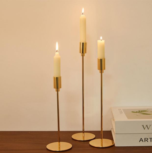 METAL SINGLE TAPER CANDLE HOLDER