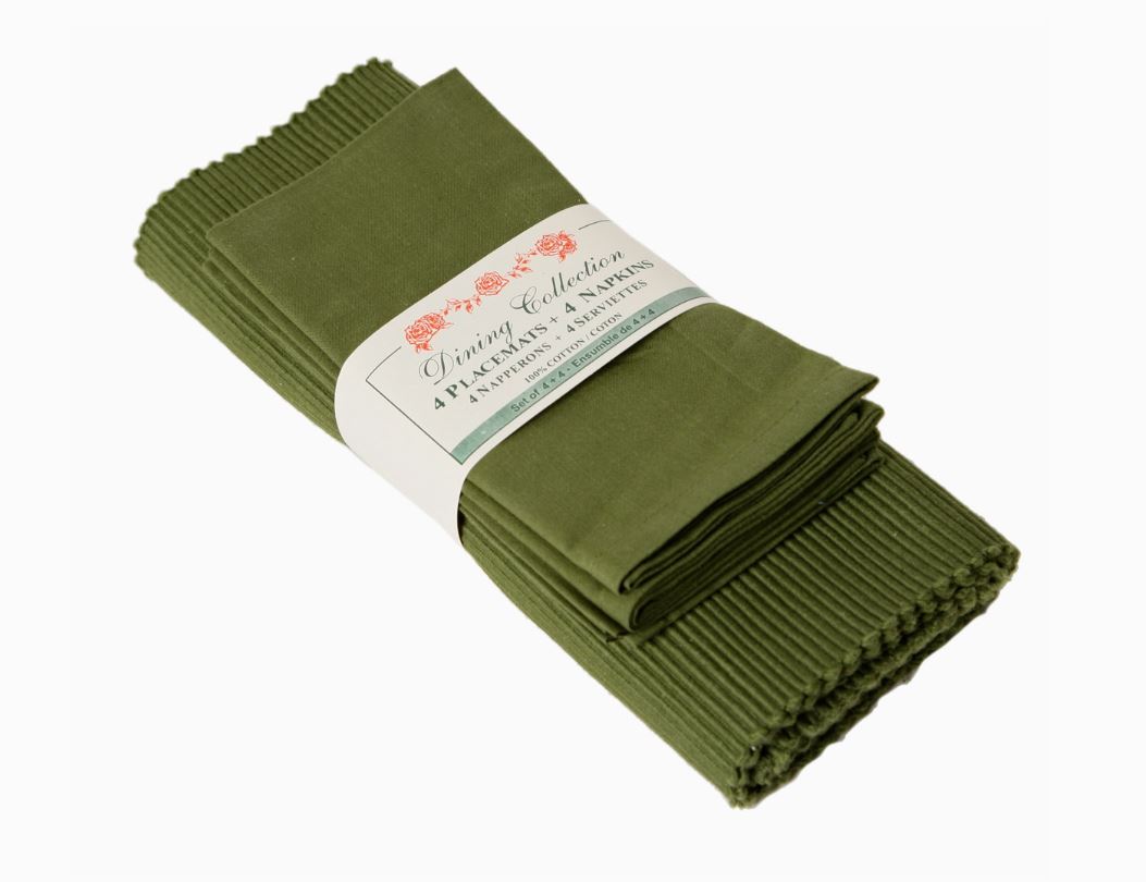 4 PIECE NAPKIN AND PLACEMAT SET