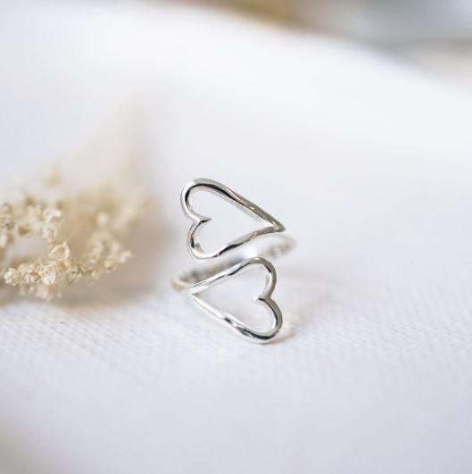 HEARTBOUND RING