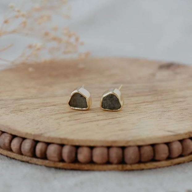 Fleck Studs - Labradorite