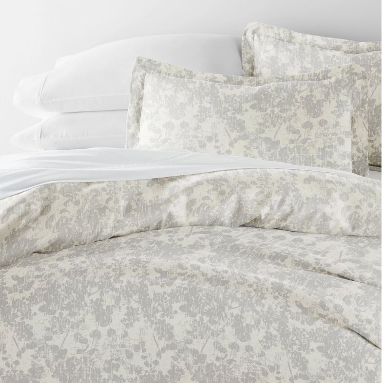 Weathered Floral Pattern - 3-Piece Duvet Set